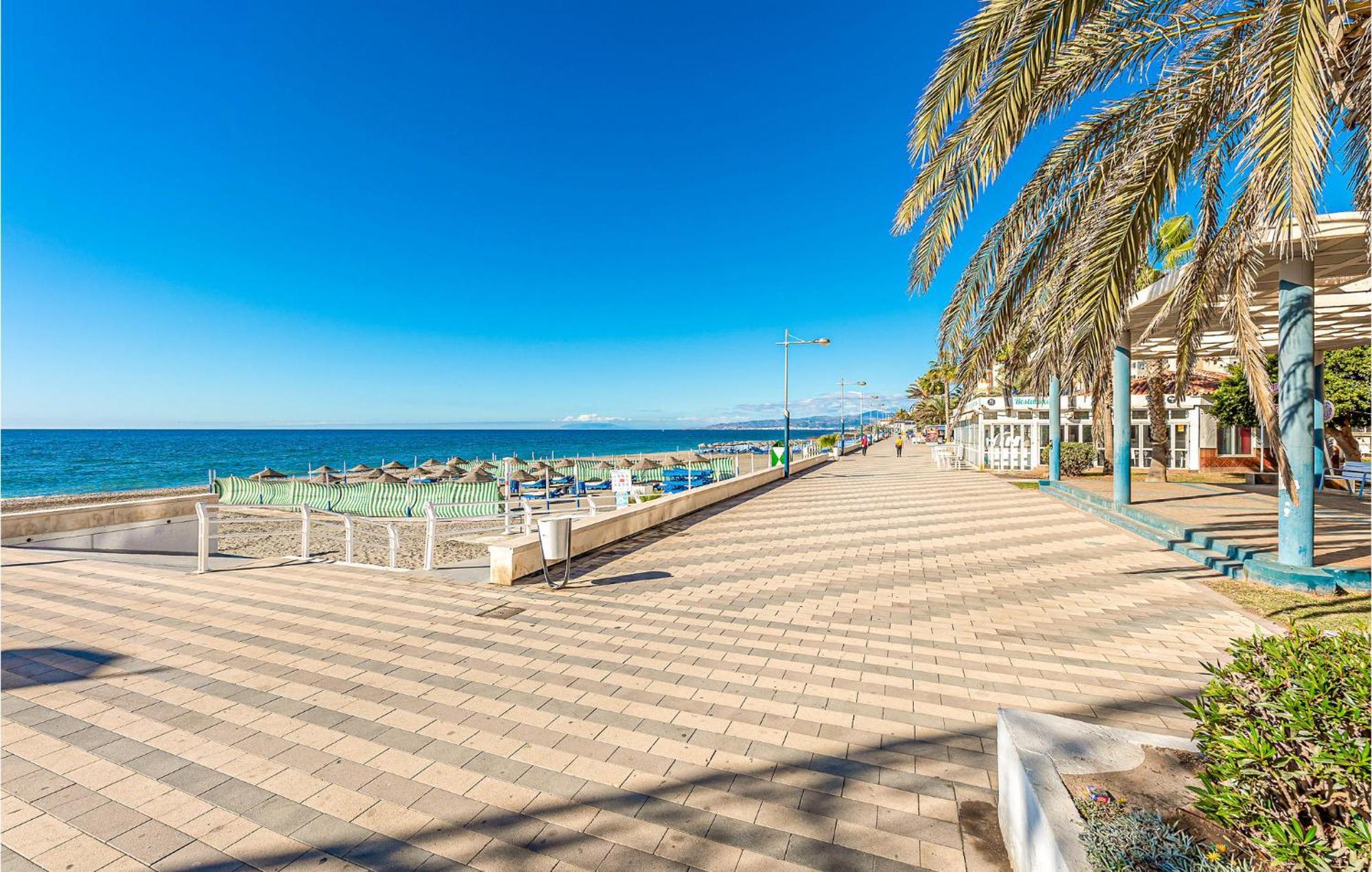 Gorgeous Apartment In Torrox With Wifi מראה חיצוני תמונה